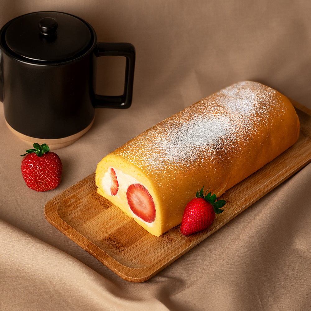 低糖質いちごロールケーキ 【スイーツ工房 フォチェッタ FOCETTA
