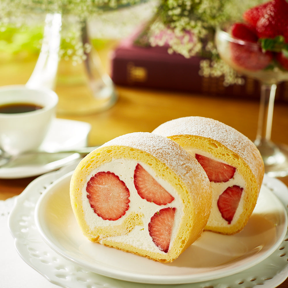 低糖質 いちごロールケーキ 18cm YASASWEETS