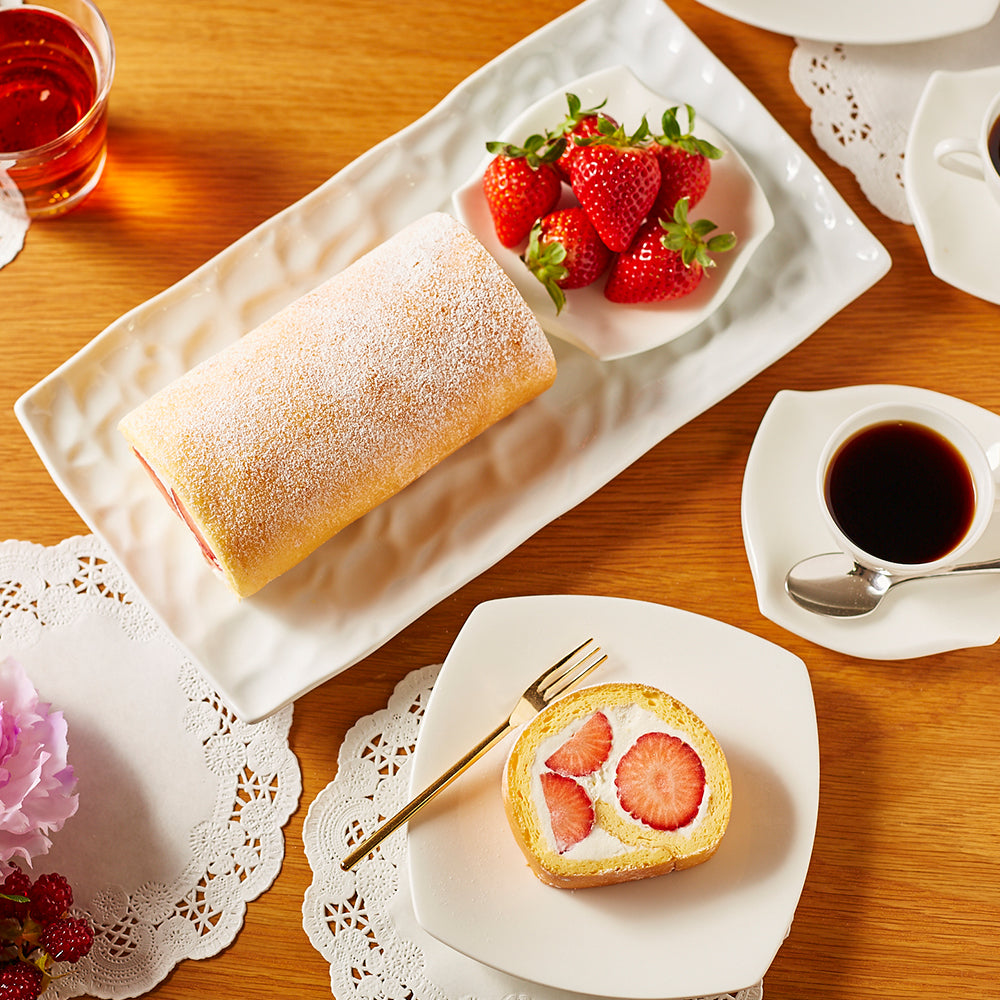 低糖質 いちごロールケーキ 18cm YASASWEETS